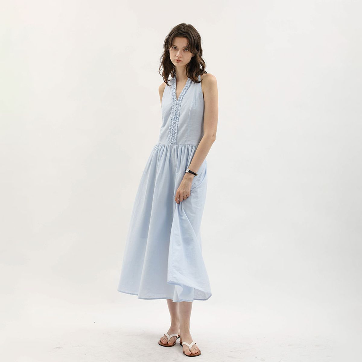 웬스데이딜라잇(WEDNESDAY DELIGHT) WD_Ruffle halter neck maxi dress_BLUE