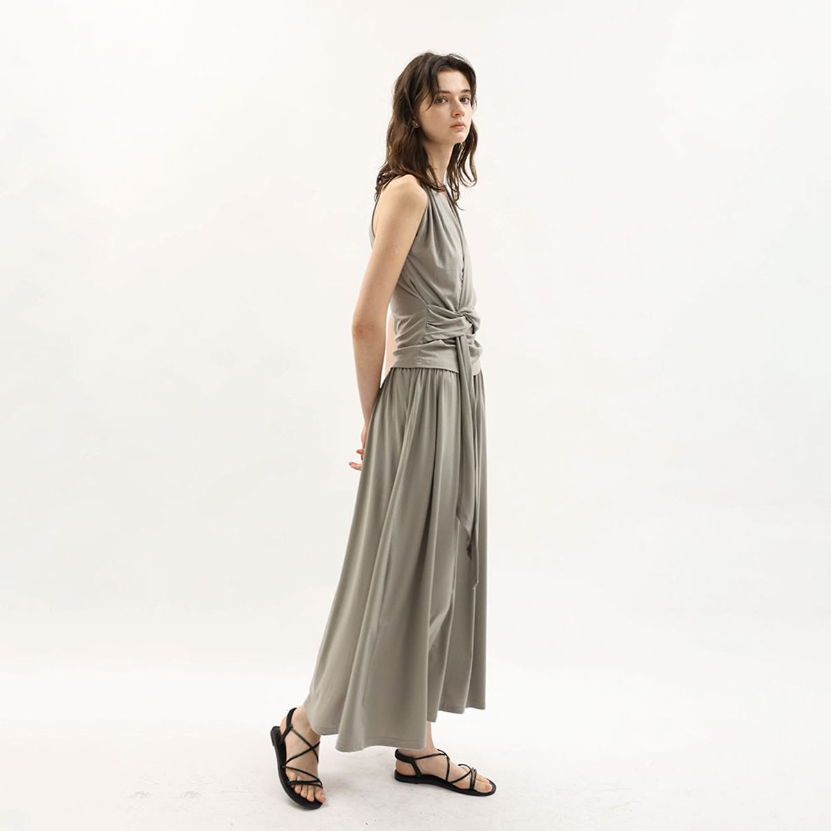웬스데이딜라잇(WEDNESDAY DELIGHT) WD_Tie waist halter top and skirt set_GRAY