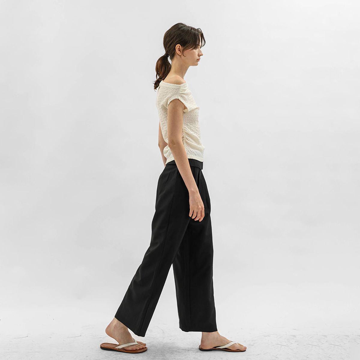 웬스데이딜라잇(WEDNESDAY DELIGHT) WD_Overlap waist wide pants_BLACK