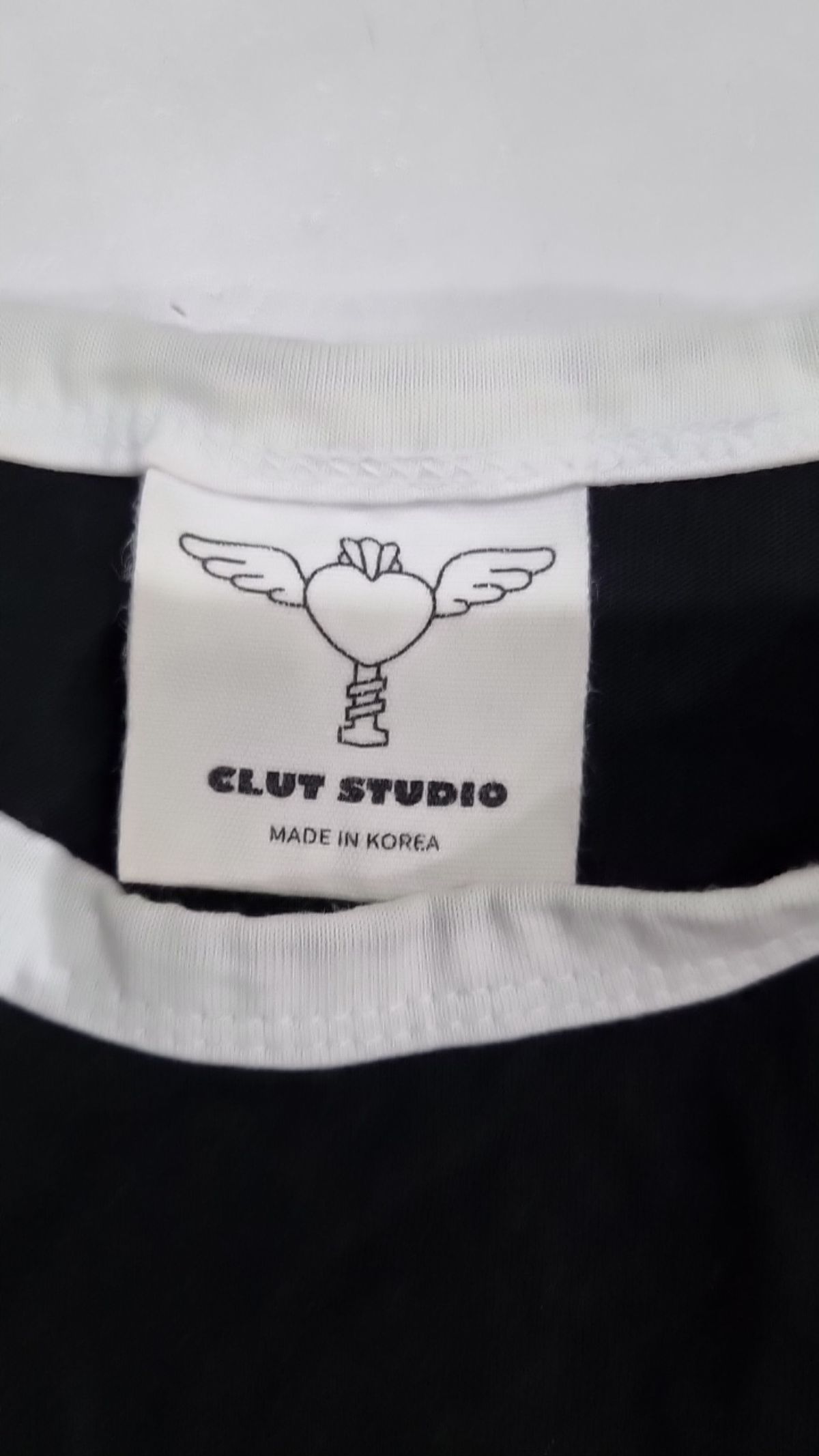 클럿 스튜디오(CLUT STUDIO) 반소매 티셔츠