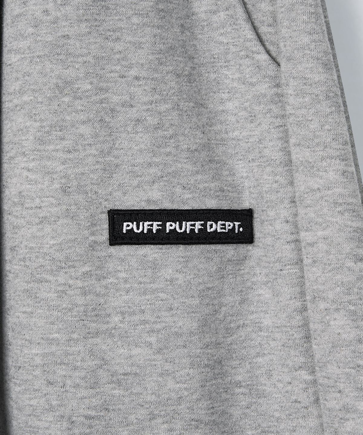 퍼프퍼프뎁트(PUFF PUFF DEPT) 3Pleats Wide Sweat Pants GREY