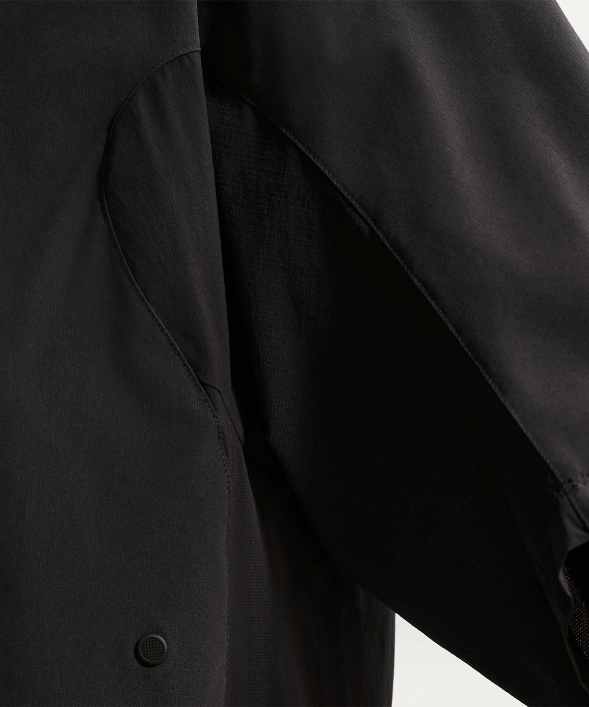 나이키(NIKE) 테크 헬리오스 드라이 핏 반소매 탑 M - 블랙 / II2351-010