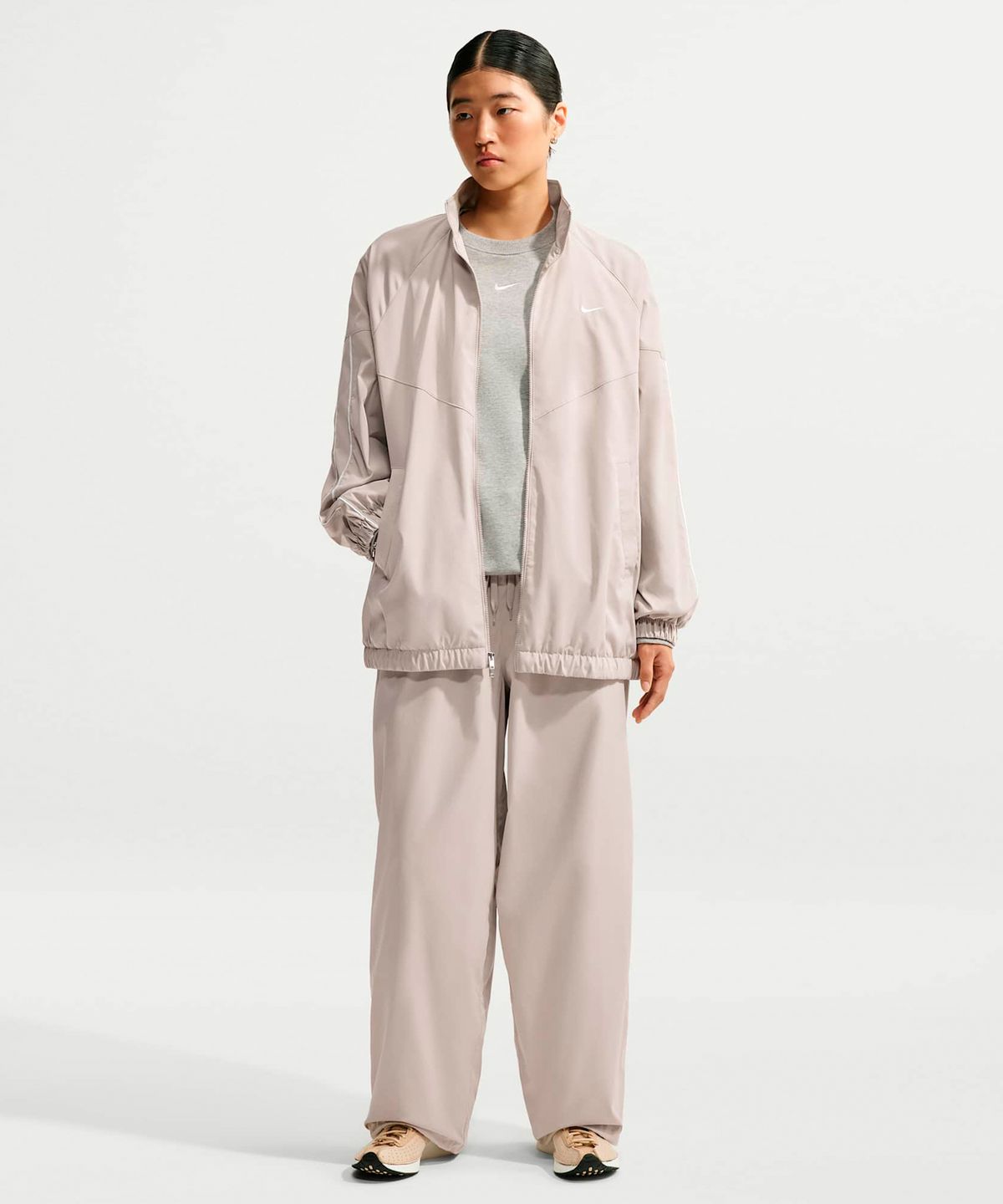 나이키(NIKE) 스포츠웨어 오버사이즈 트랙 재킷 W - 크림 II:화이트 / IQ3165-236