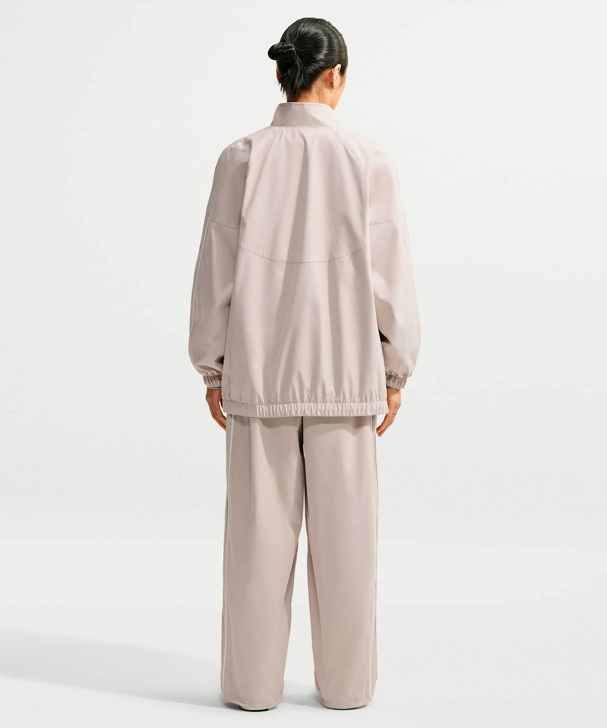 나이키(NIKE) 스포츠웨어 오버사이즈 트랙 재킷 W - 크림 II:화이트 / IQ3165-236