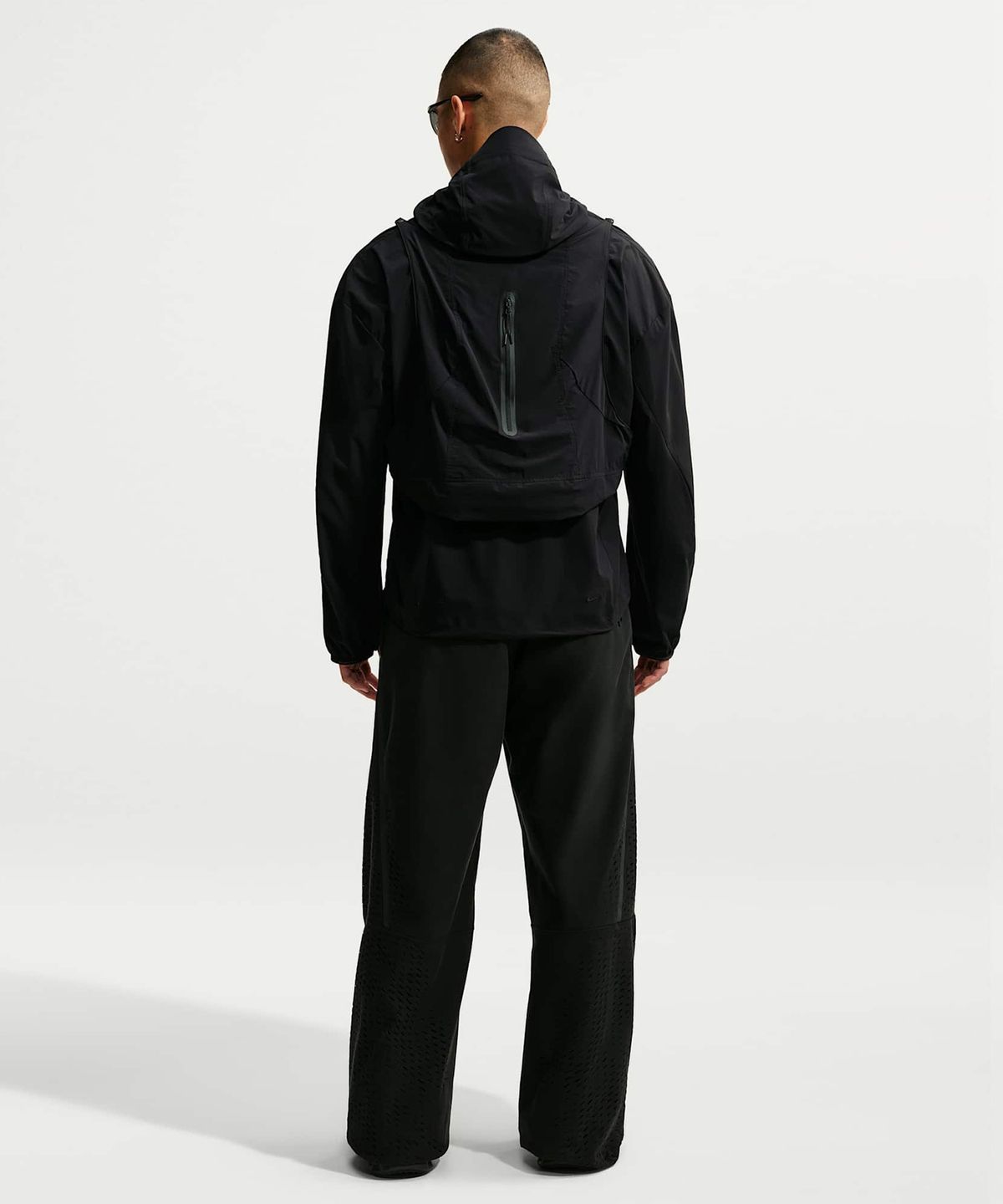 나이키(NIKE) 테크 헬리오스 드라이 핏 컨버터블 풀오버 탑 M - 블랙:앤트러사이트:블랙 / IF1271-043