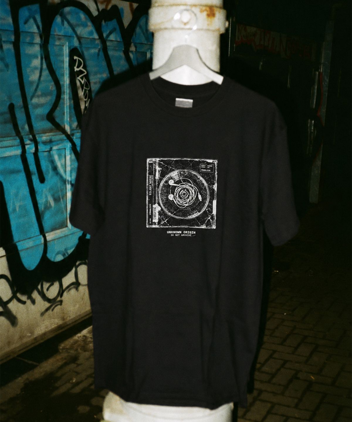 폼리쉬(FORMLICH) T-SHIRT / WHITE [TYPE 004]