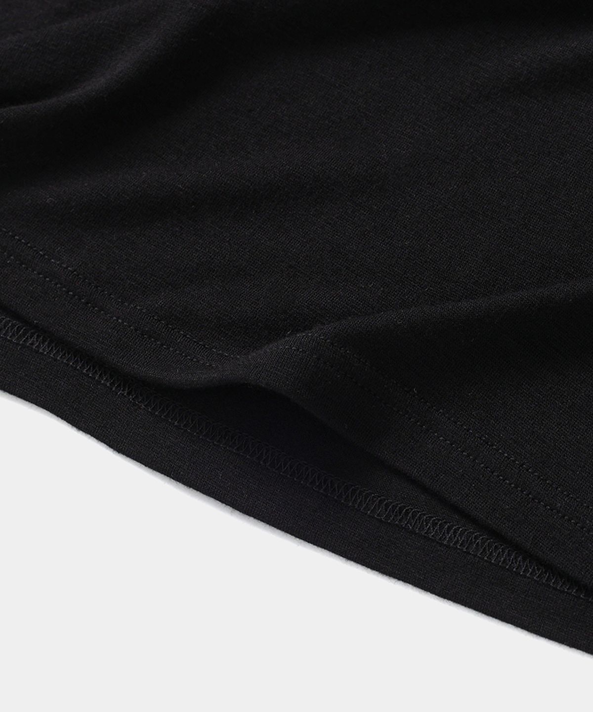 루펀(LOOFUN) Bunny Strap Tee / 버니 스트랩 티 [Black]