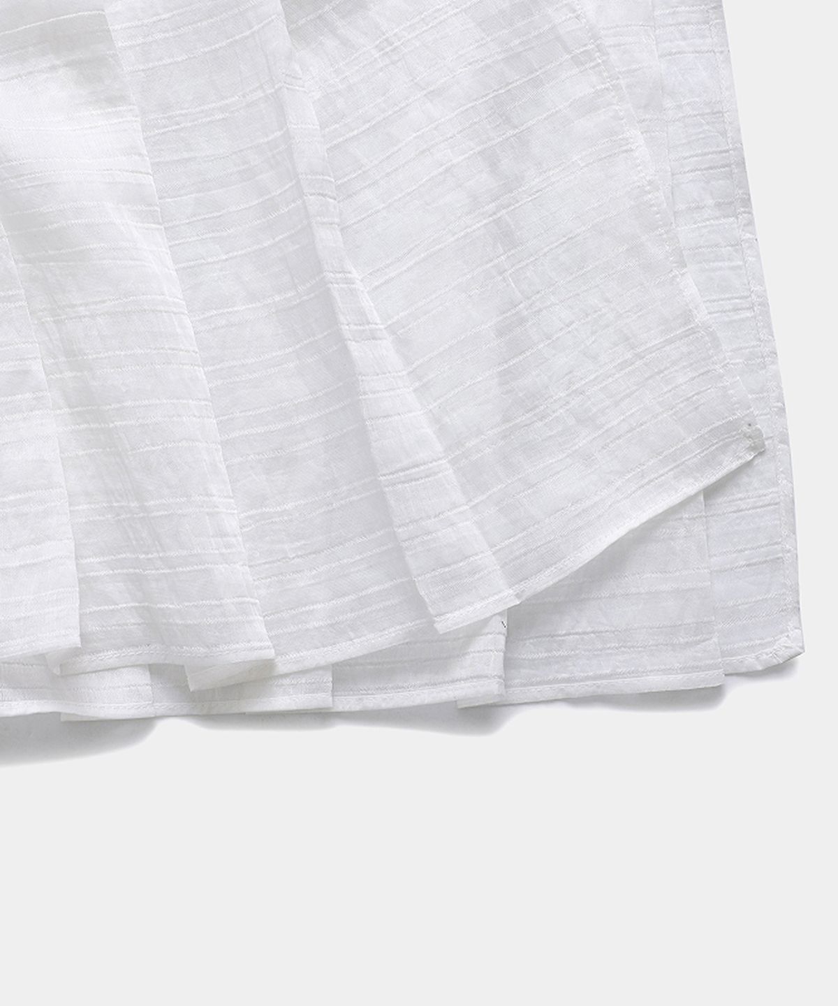 루펀(LOOFUN) Pleated Wrap Skirt / 플리츠 랩 스커트 [White]