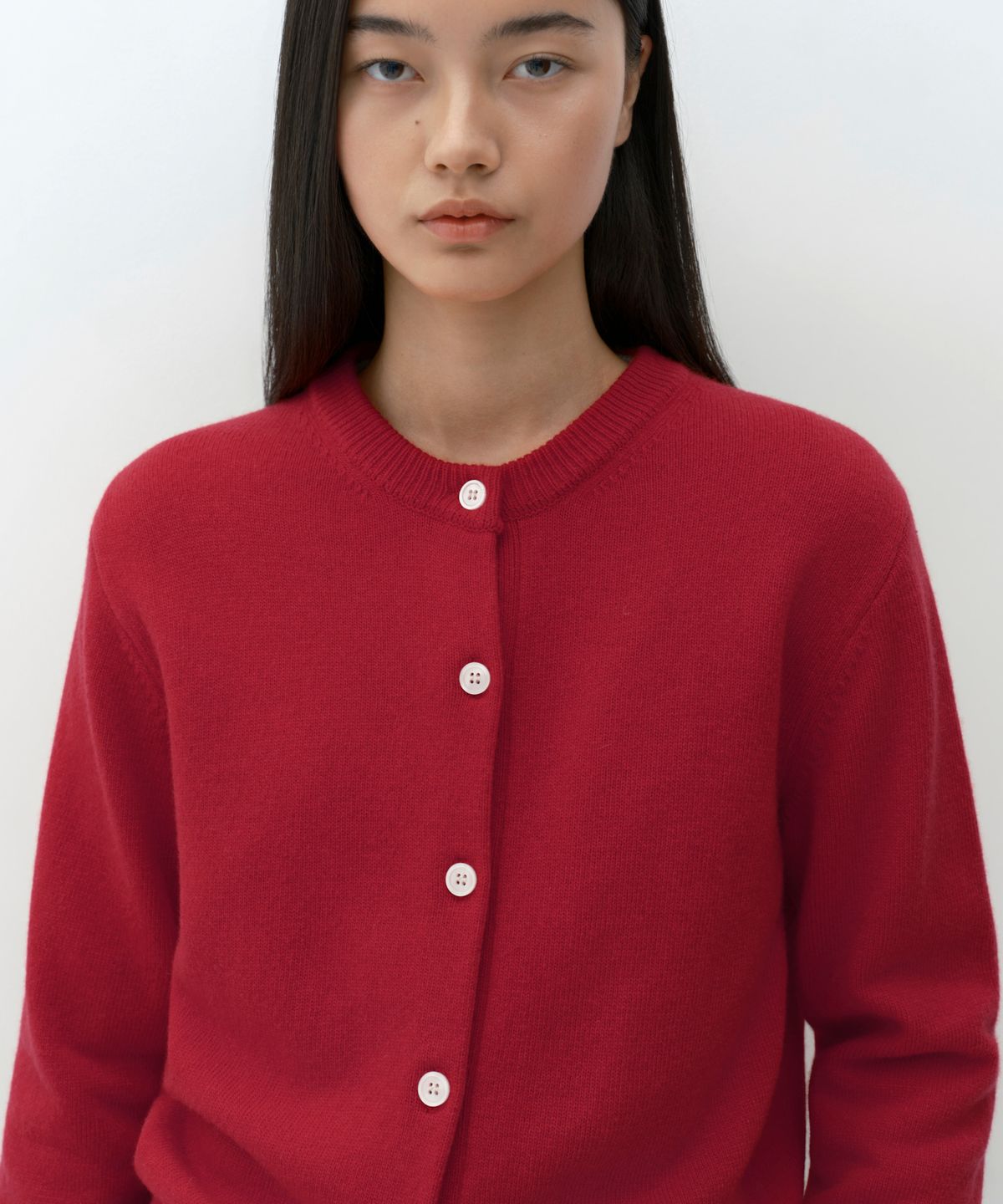 무신사 스탠다드 우먼(MUSINSA STANDARD WOMAN) [빅토리아 울] 우먼즈 라운드 넥 가디건 [레드]