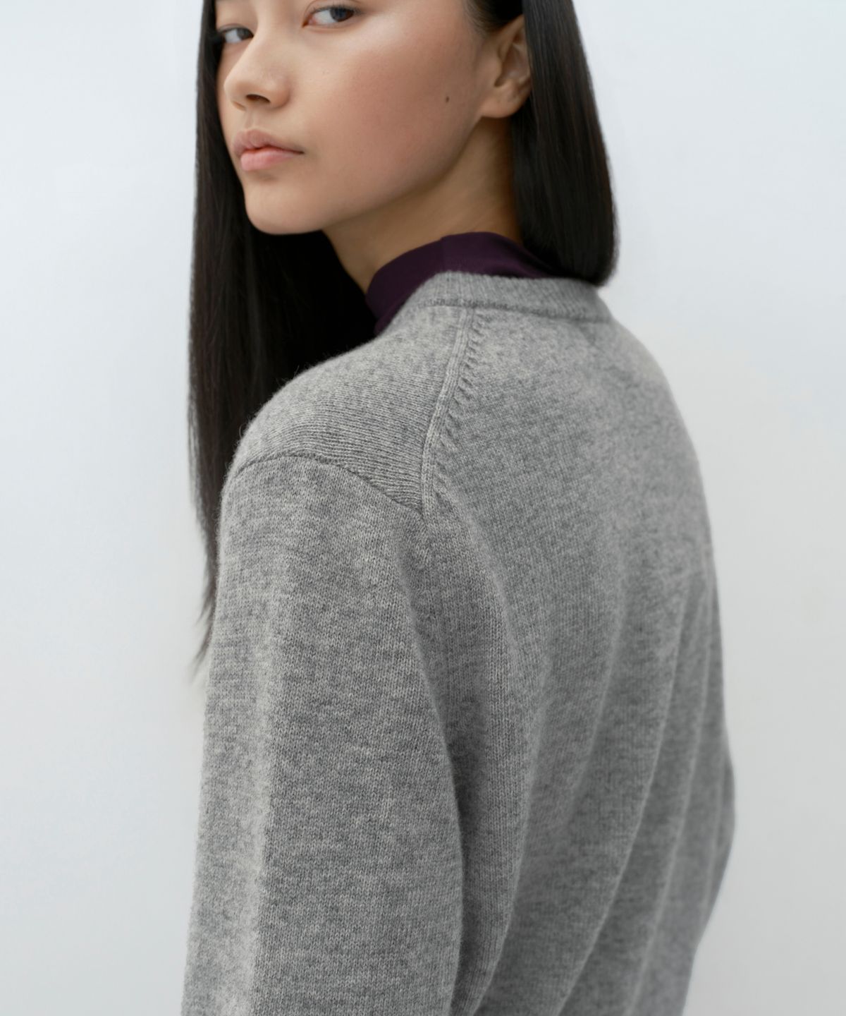 무신사 스탠다드 우먼(MUSINSA STANDARD WOMAN) [빅토리아 울] 우먼즈 라운드 넥 가디건 [멜란지 라이트 그레이]