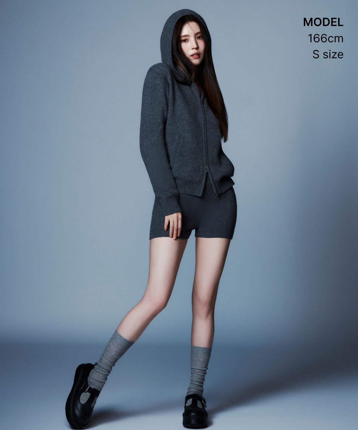 무신사 스탠다드 우먼(MUSINSA STANDARD WOMAN) [빅토리아 울] 우먼즈 미니멀 리브드 후디드 니트 집업 [헤더 그레이]