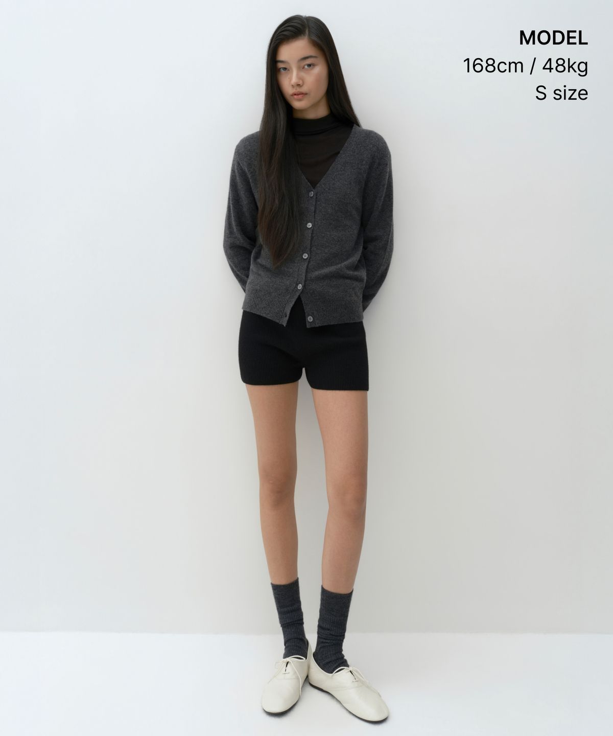 무신사 스탠다드 우먼(MUSINSA STANDARD WOMAN) [빅토리아 울] 우먼즈 브이 넥 가디건 [미디엄 그레이]