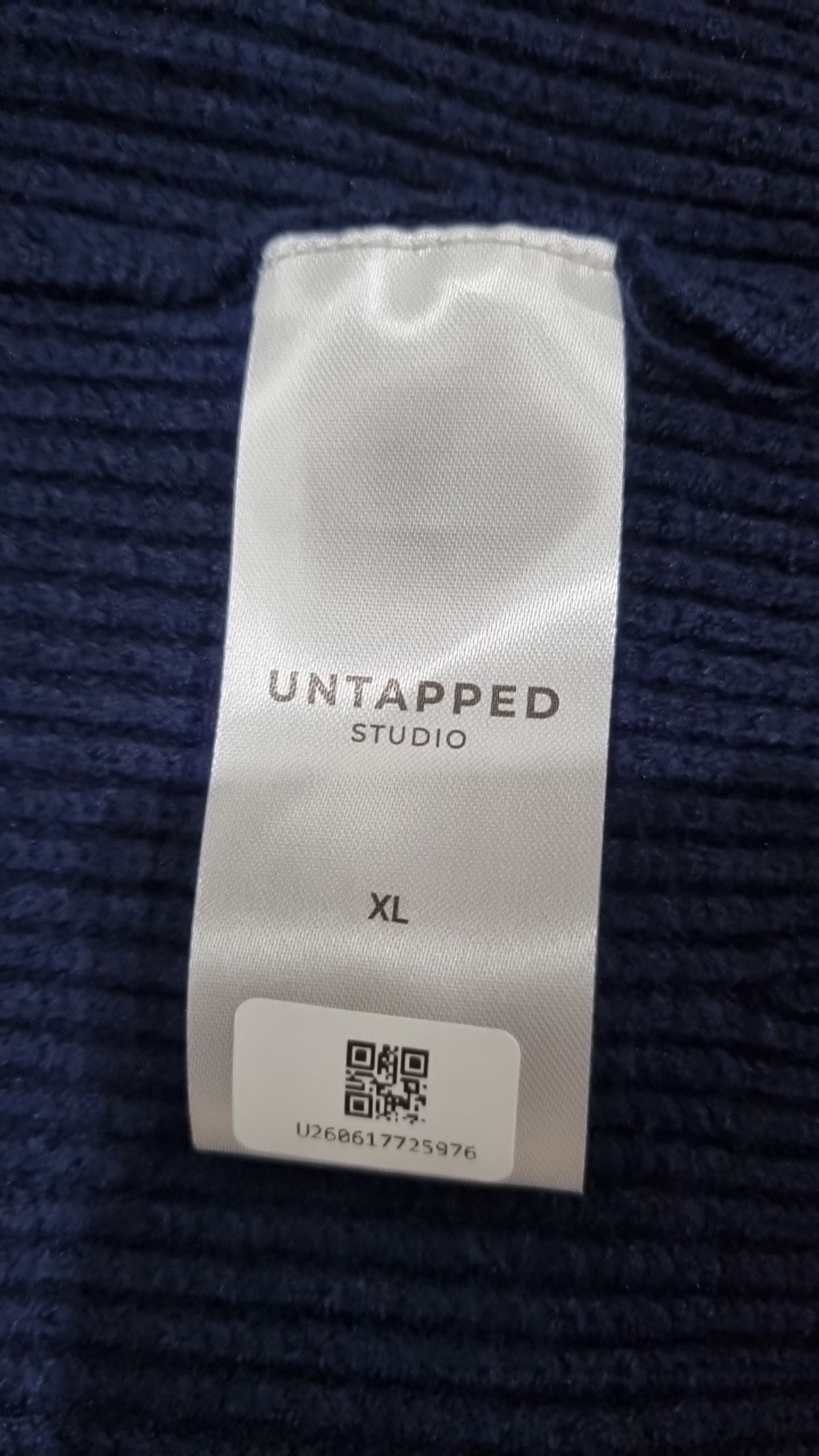언탭트 스튜디오(UNTAPPED STUDIO) 카디건 XL