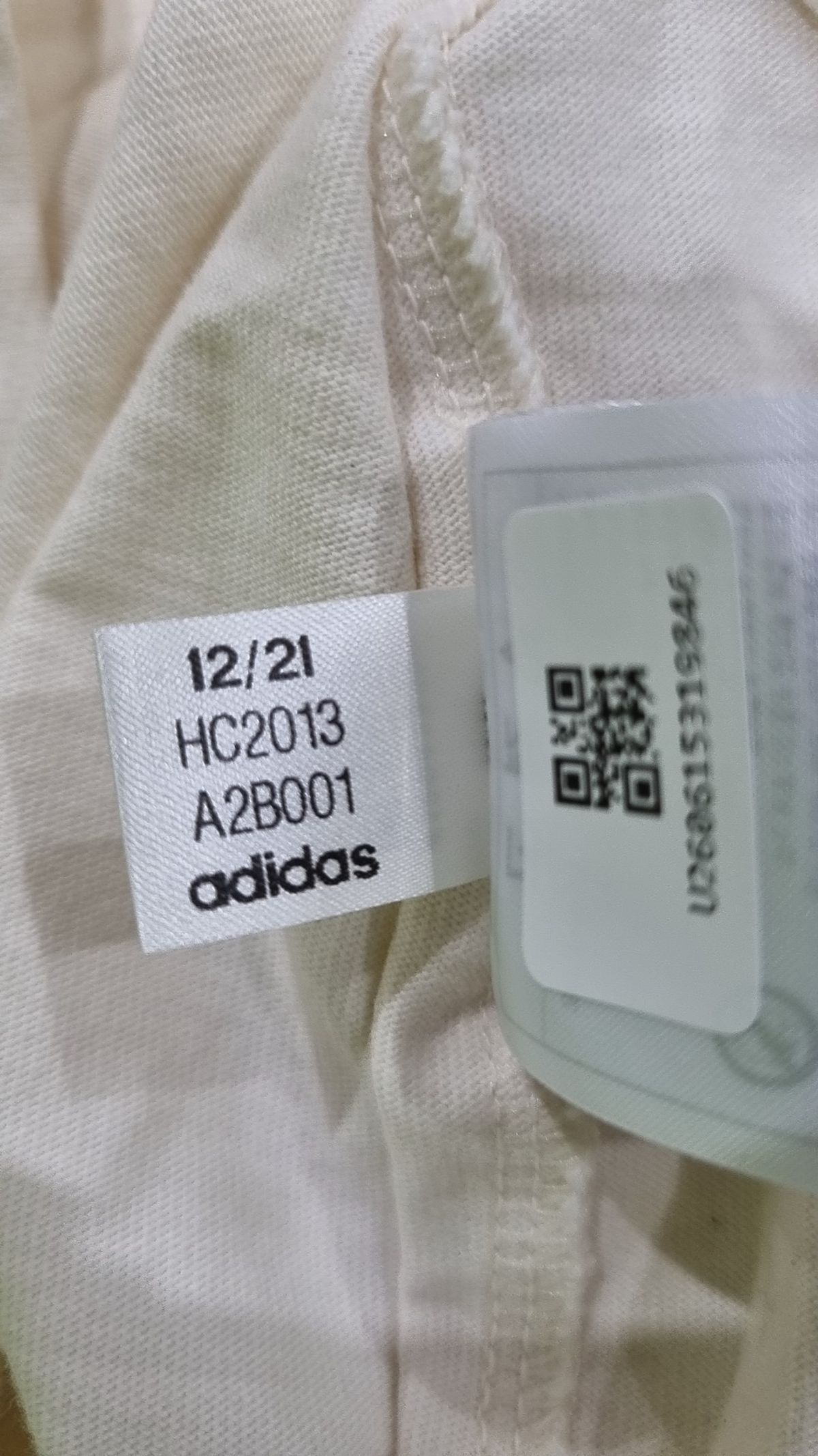 아디다스(ADIDAS) 클린 클래식 티 W - 아이보리 / HC2013 XS