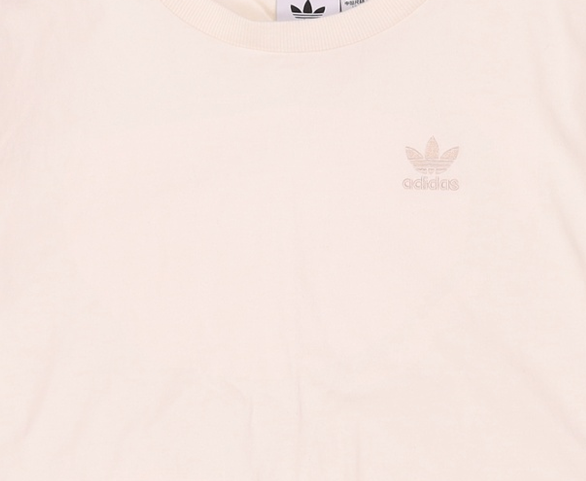 아디다스(ADIDAS) 클린 클래식 티 W - 아이보리 / HC2013 XS