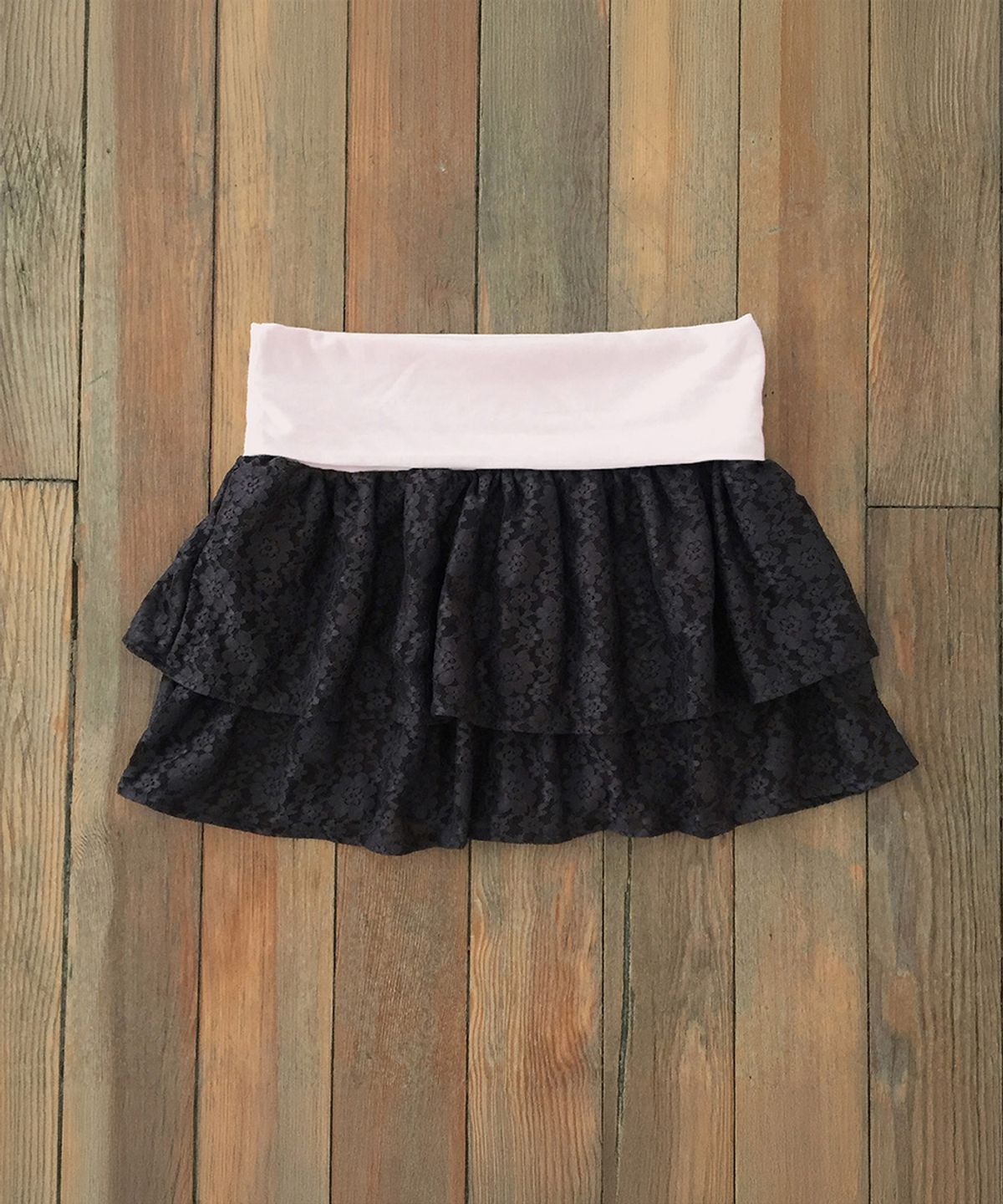 위스페어리(WHISFAIRY) Ballet Lace Folding Skirt - CHARCOAL BROWN