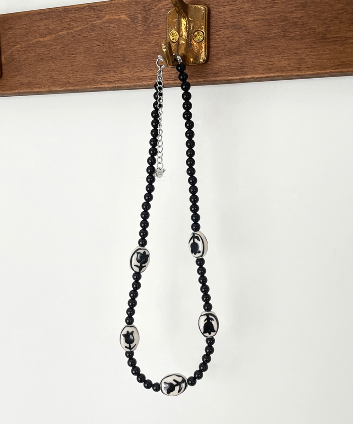 판타스틱 플래닛(FANTASTIC PLANET) tulip drawing onyx necklace