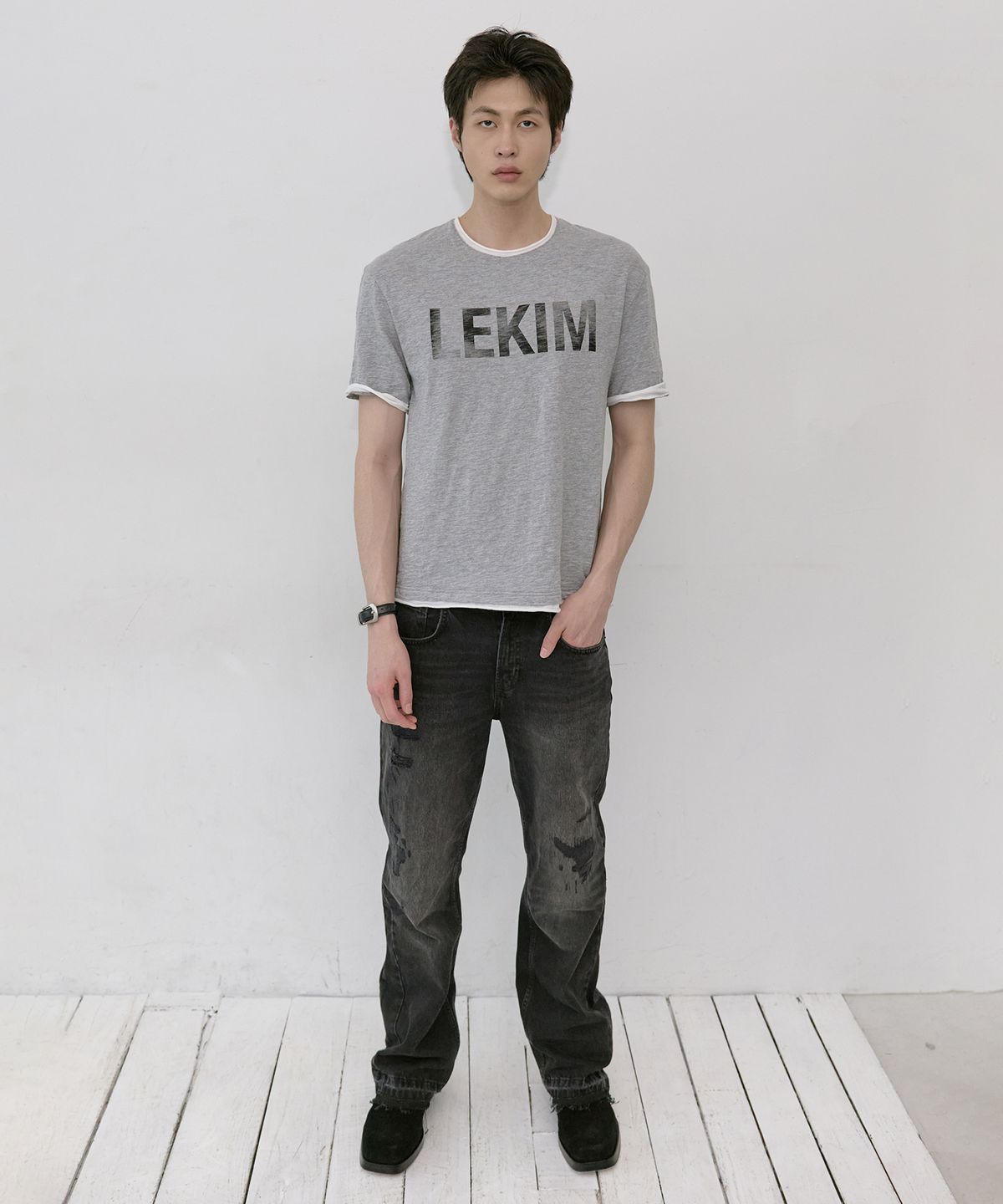 레킴(LEKIM) 레킴 로고 슬럽 티셔츠 (그레이)
