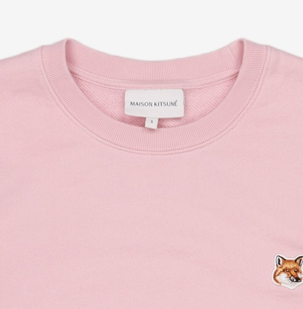메종 키츠네(MAISON KITSUNE) 폭스 헤드 패치 레귤러 맨투맨 - 블랙 / LW00302KM0001P199 S