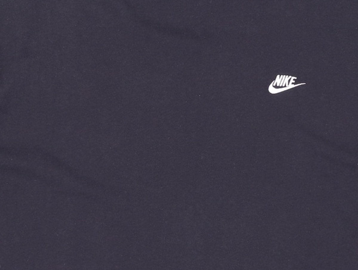 나이키(NIKE) 긴소매 티셔츠 105