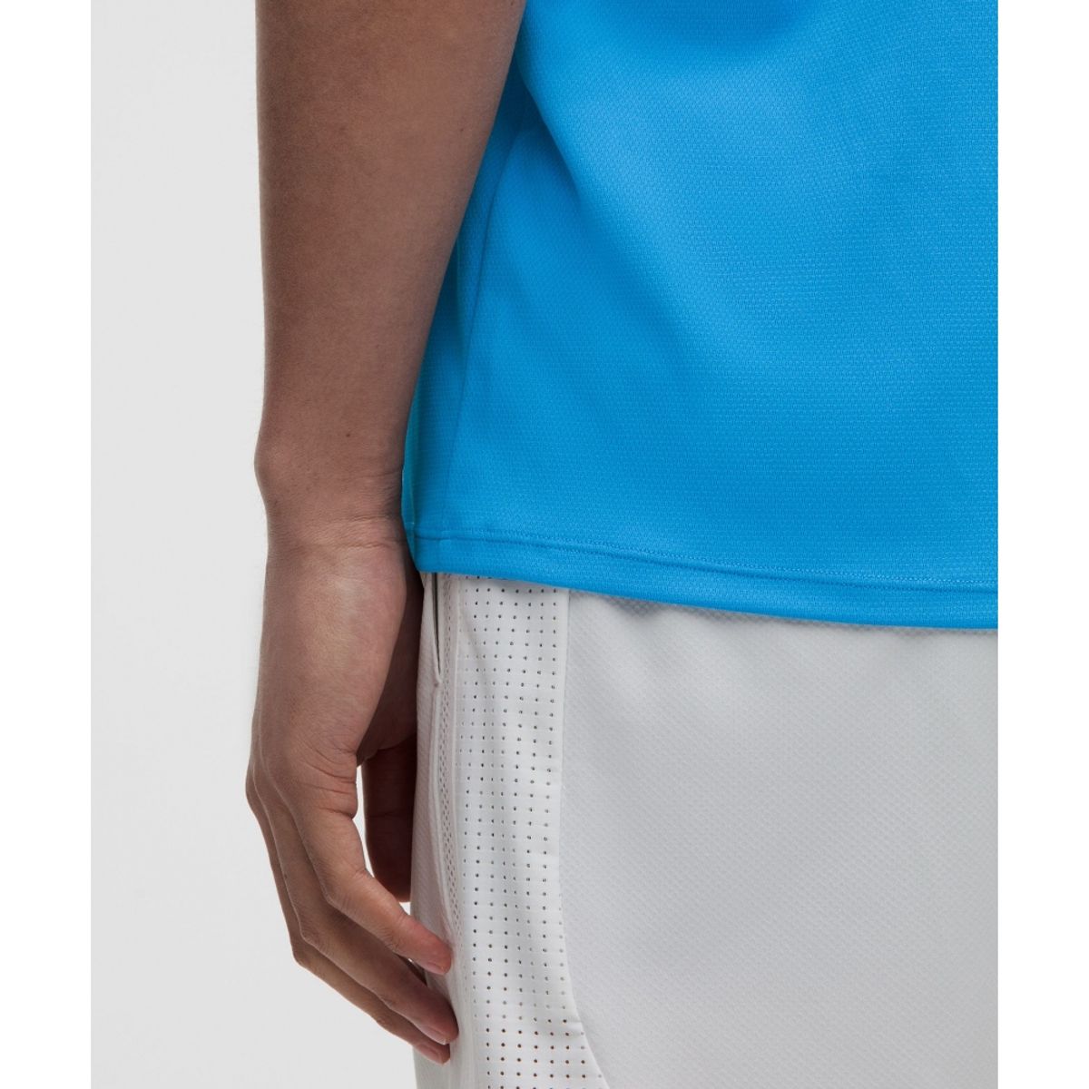 룰루레몬(LULULEMON) UV 프로텍티브 텍스처드 메쉬 테니스 셔츠  OAVE WHT CLBL
