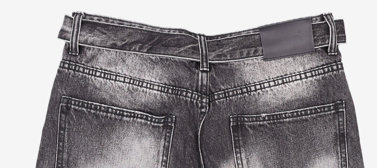 메종미네드(MAISON MINED) BERMUDA BELTED HALF DENIM BLACK 46