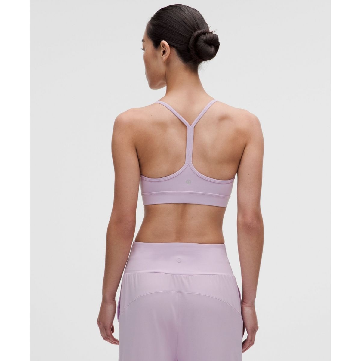 룰루레몬(LULULEMON) 플로우 Y 브라 Nulu *라이트 서포트, B C컵 아시아 핏