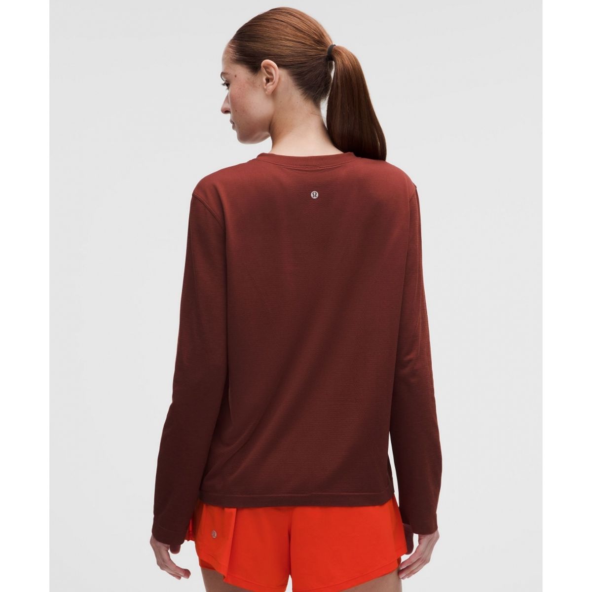 룰루레몬(LULULEMON) 스위프틀리 릴랙스드 롱슬리브 셔츠 *업데이트 핏  CACH CACH