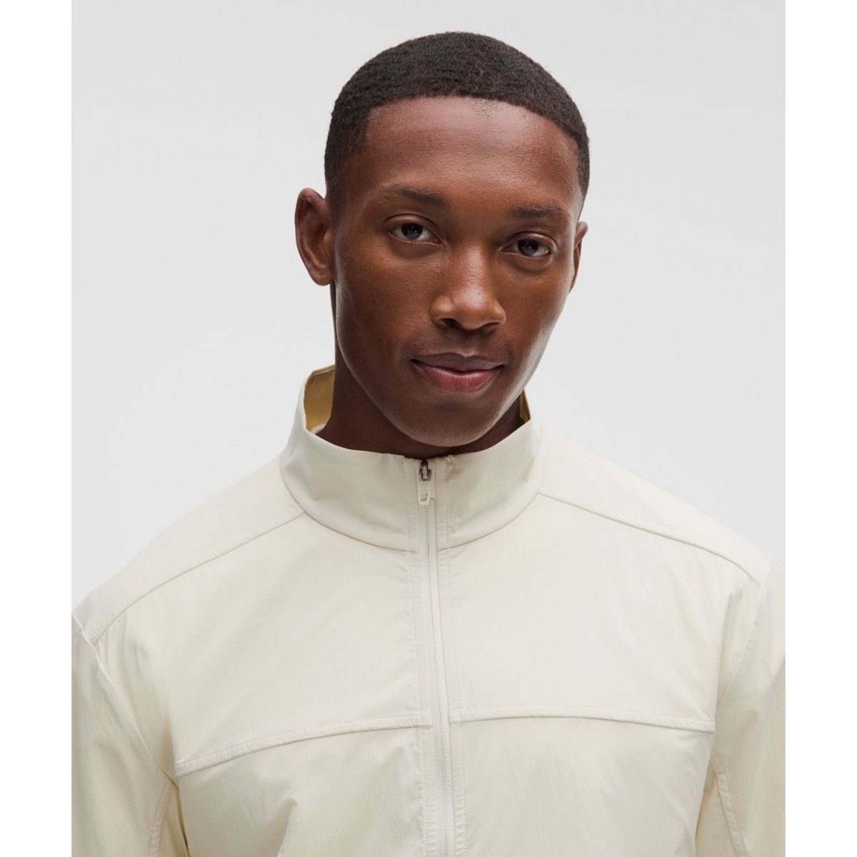 룰루레몬(LULULEMON) UV 프로텍티브 라이트웨이트 재킷  LTIV