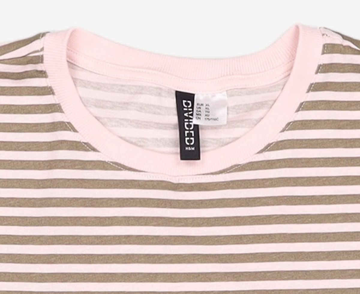 디바이디드에이치앤엠(DIVIDED H&M) 반소매 티셔츠 XL