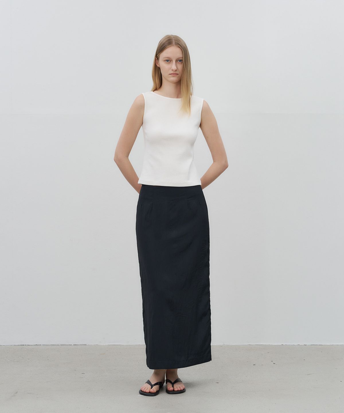 로트(LOTE) Essential Rubbed Tank_4 Color