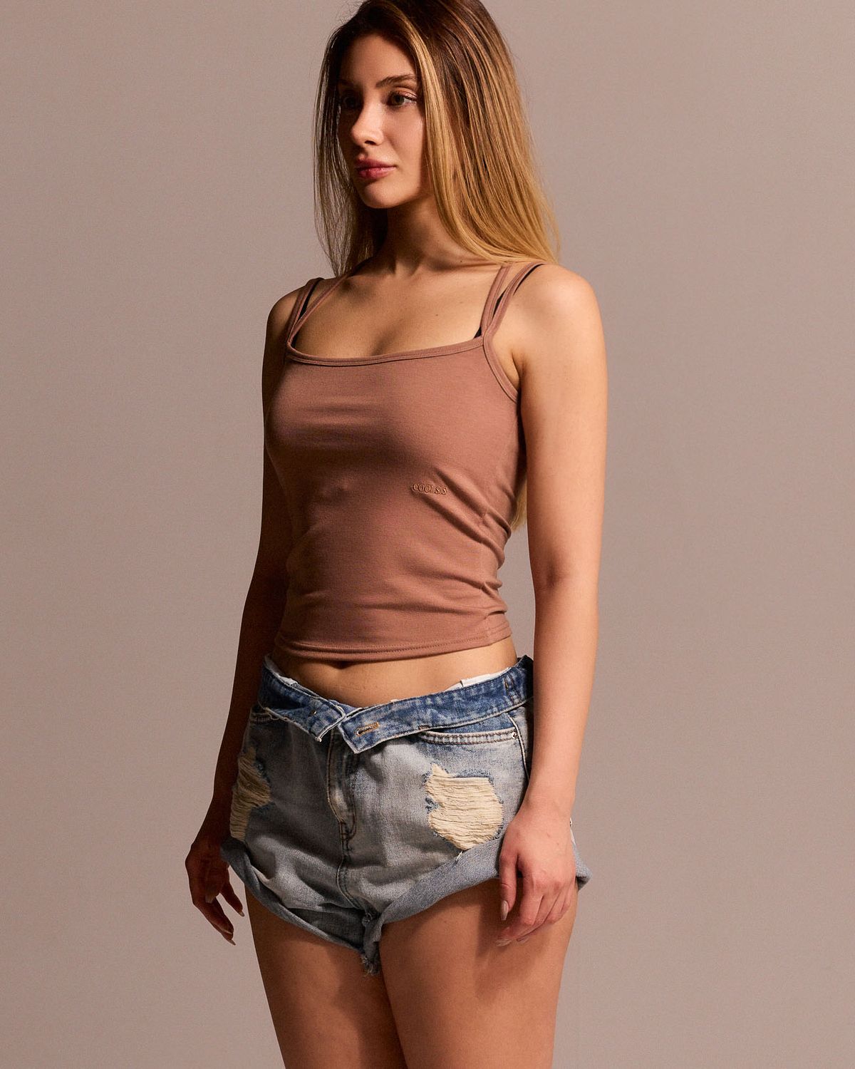 쿨시스(COOLSIS) CS DOUBLE CROSS SLEEVELESS-074 (BEIGE)