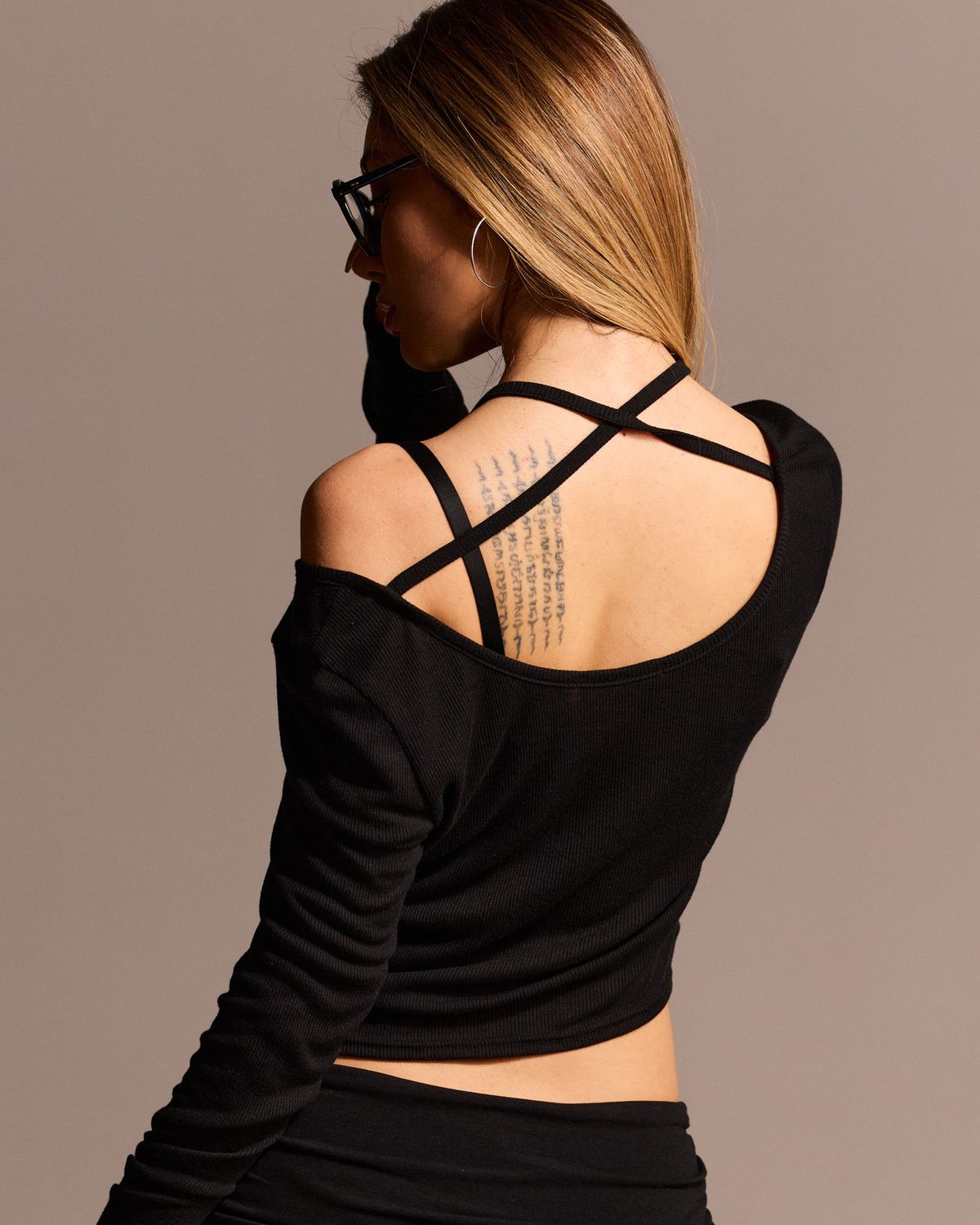 쿨시스(COOLSIS) CS SHIRRING CROP CARDIGAN-028 (BLACK)
