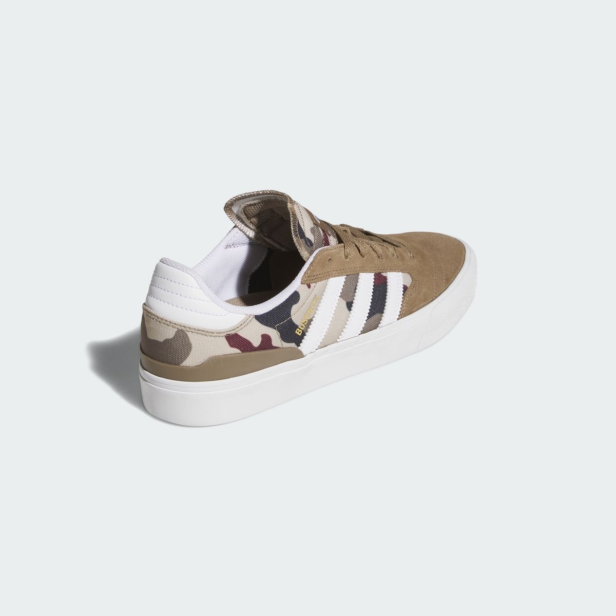 아디다스(ADIDAS) 부세니츠 벌크 II KJ0252