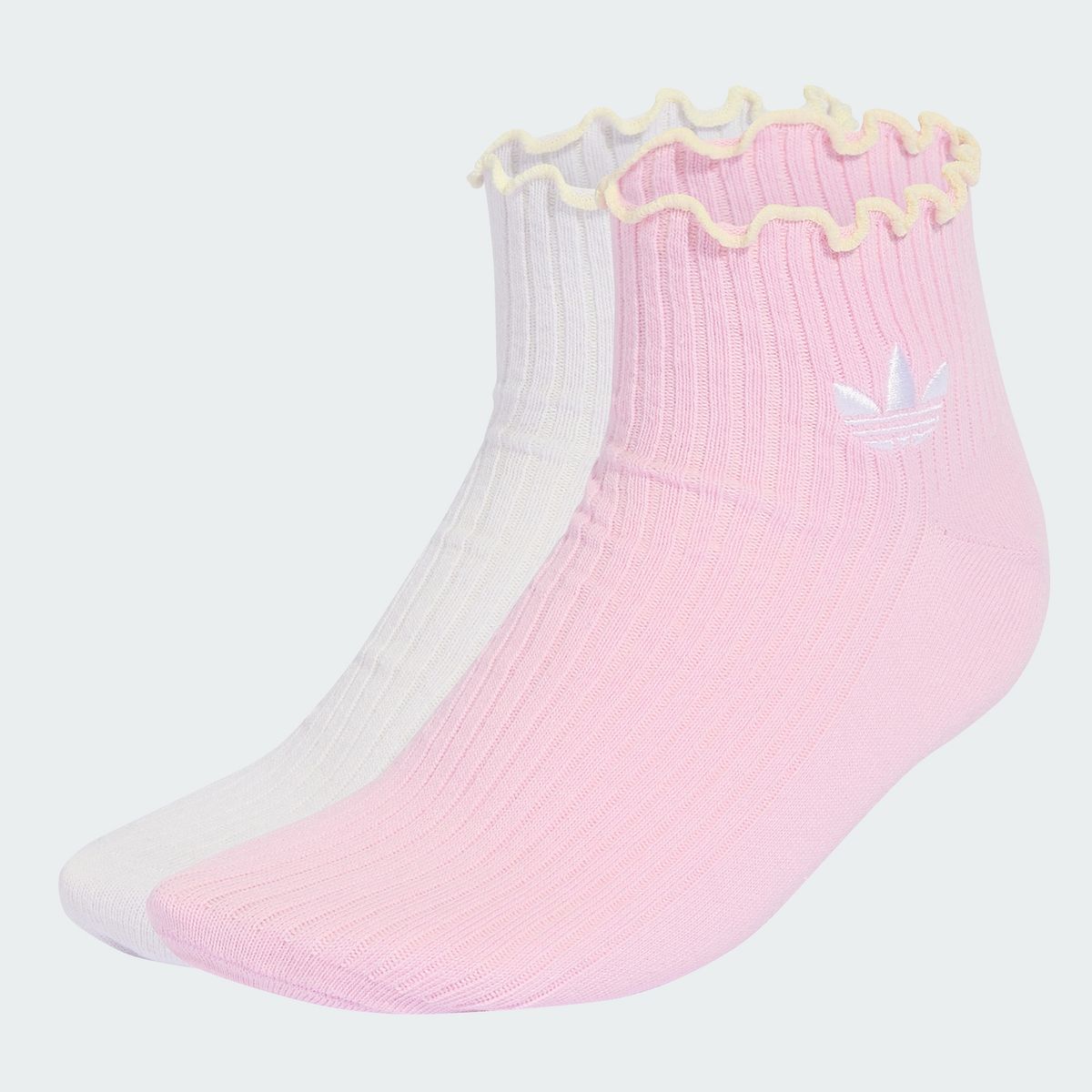 아디다스(ADIDAS) 러플 쿼터 삭스 KR1553