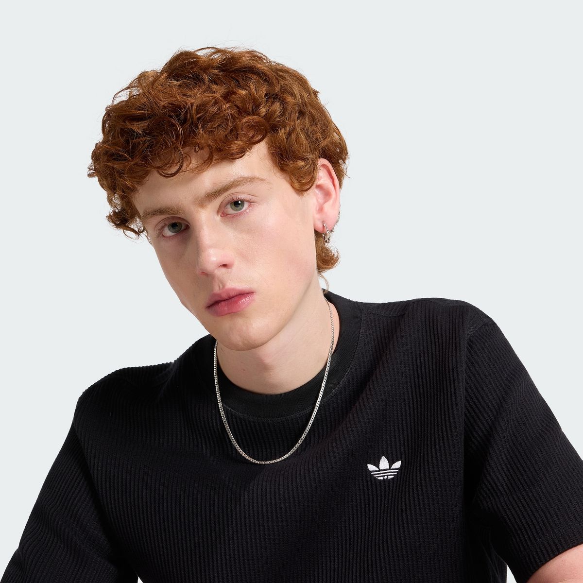 아디다스(ADIDAS) 트레포일 에센셜 와플 티셔츠 KS4180