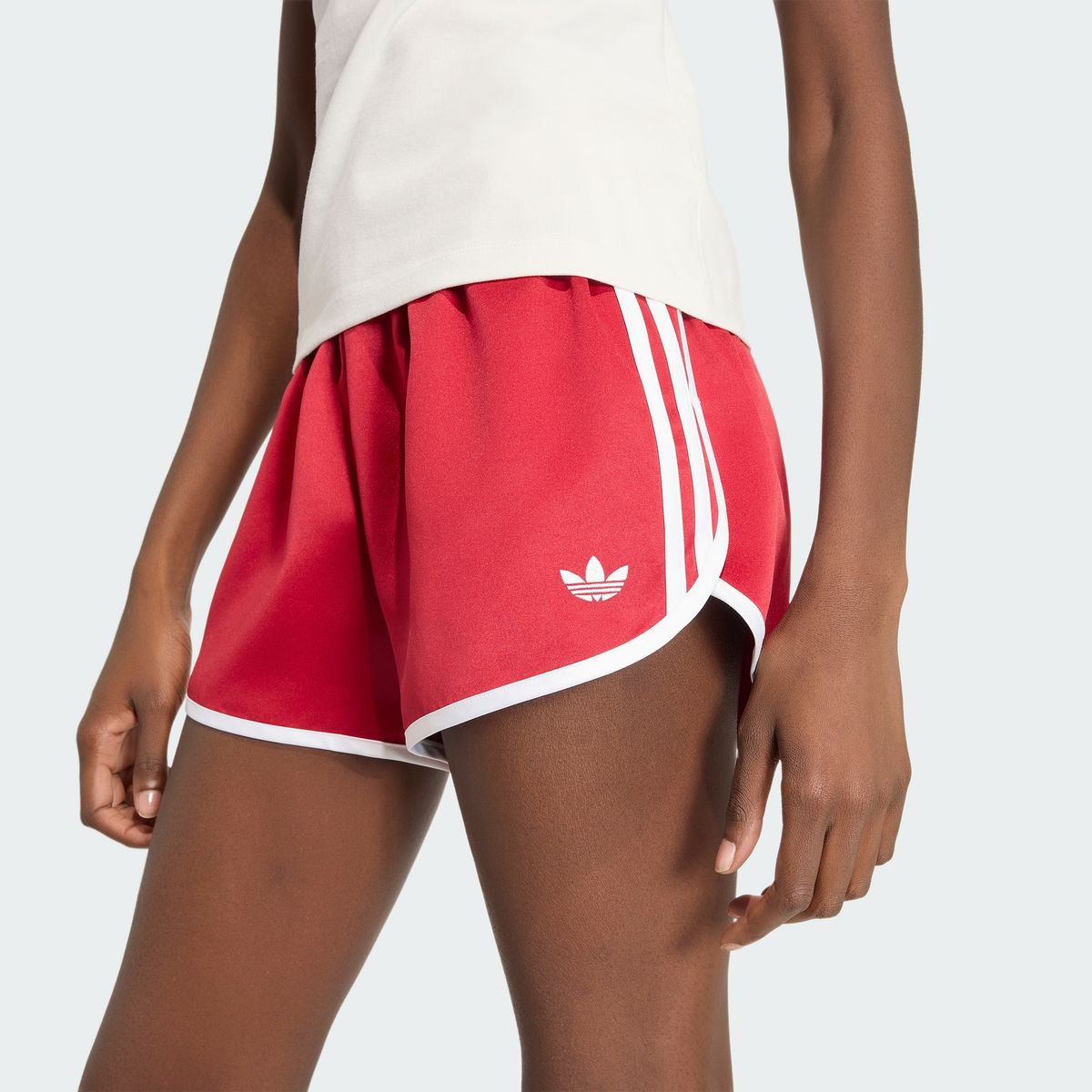 아디다스(ADIDAS) 새틴 3S 스프린터 쇼츠 KS9850