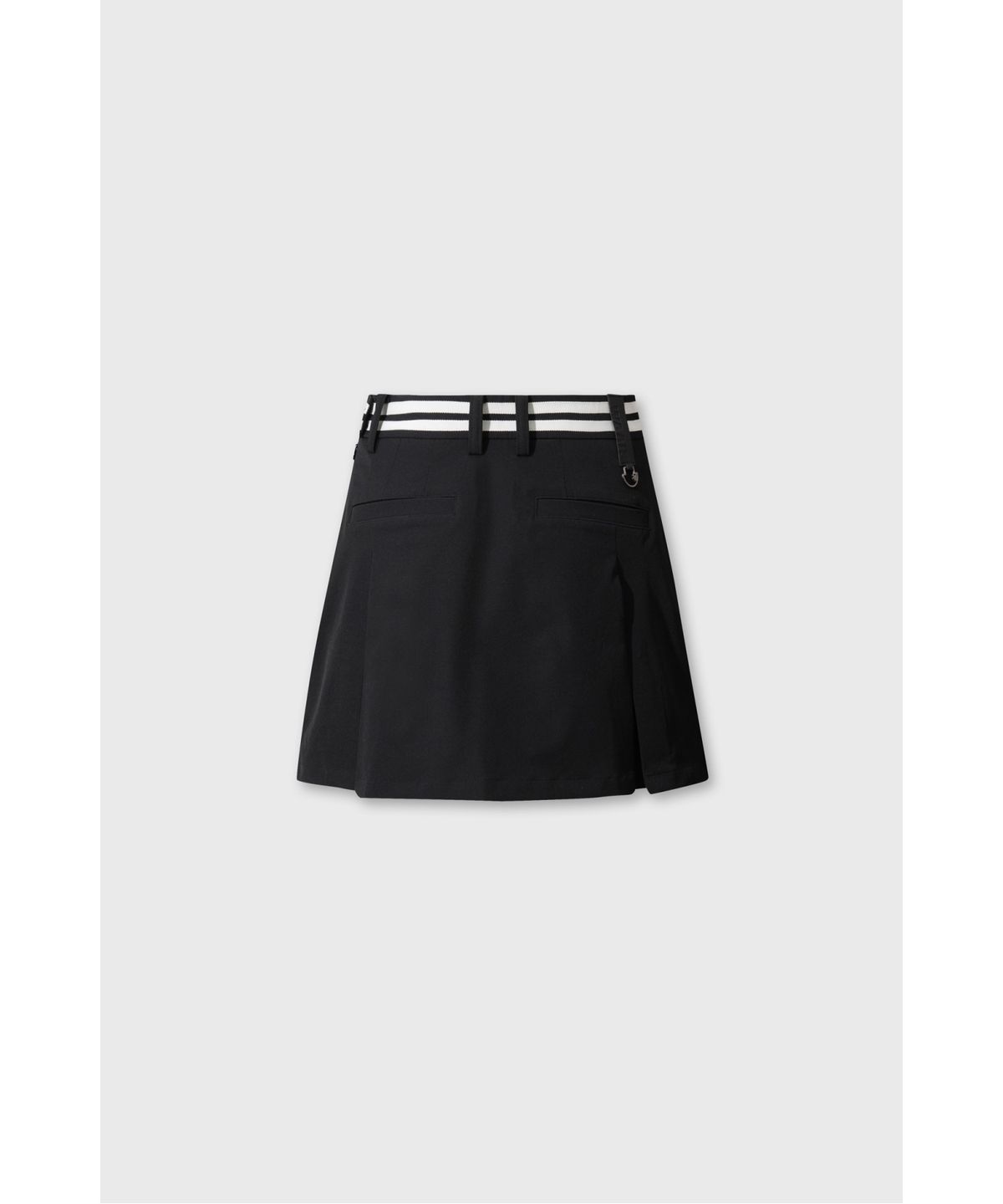 왁(WAAC) [Exclusive] Unbalanced line pleats skort WWKCM26901BKX