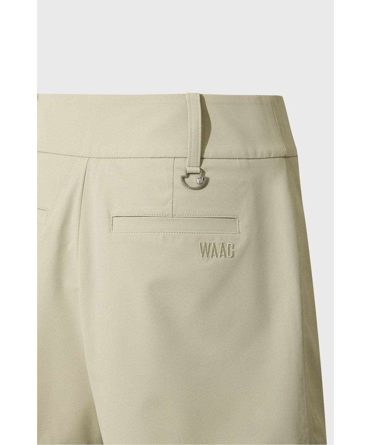 왁(WAAC) Women Soft short bermuda pants WWPNM26901BEX