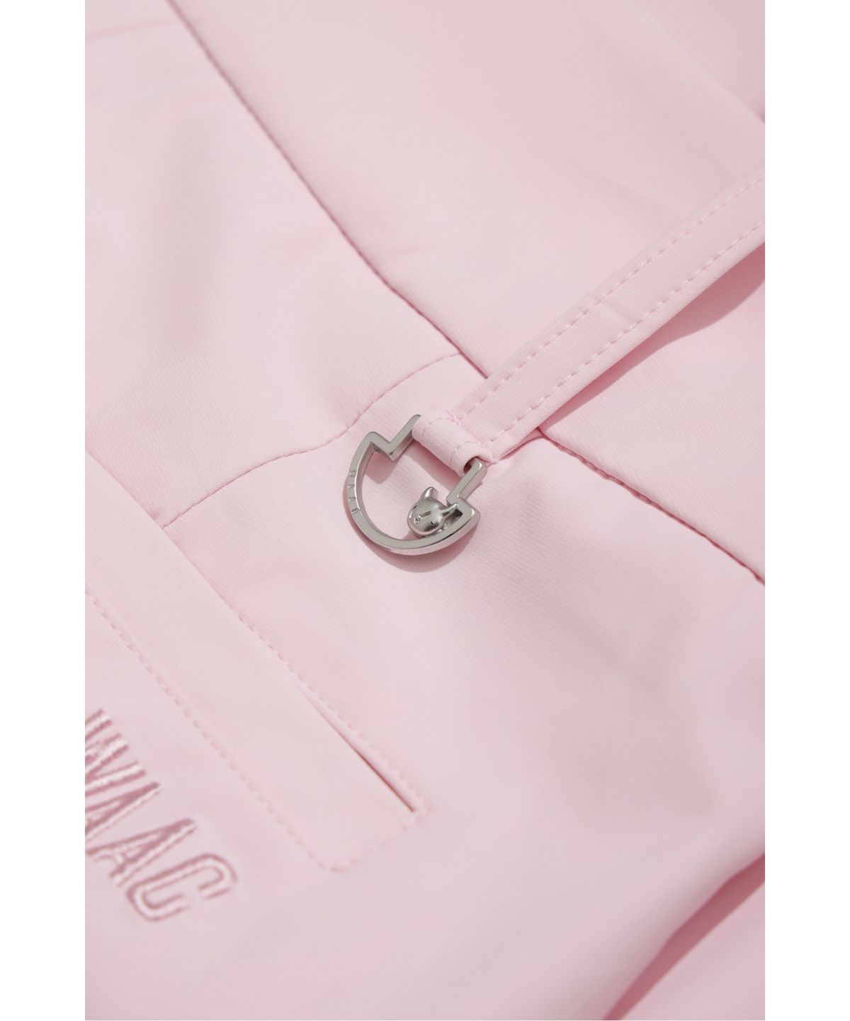 왁(WAAC) Women Soft short bermuda pants WWPNM26901PIL