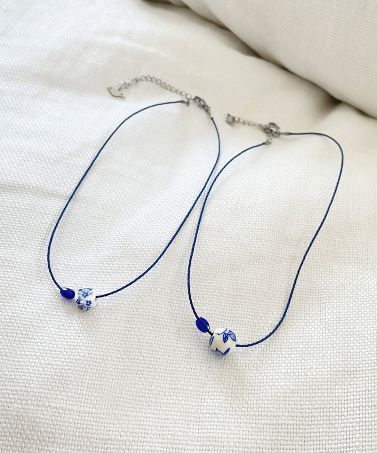 판타스틱 플래닛(FANTASTIC PLANET) ceramic blue string necklace (2type)