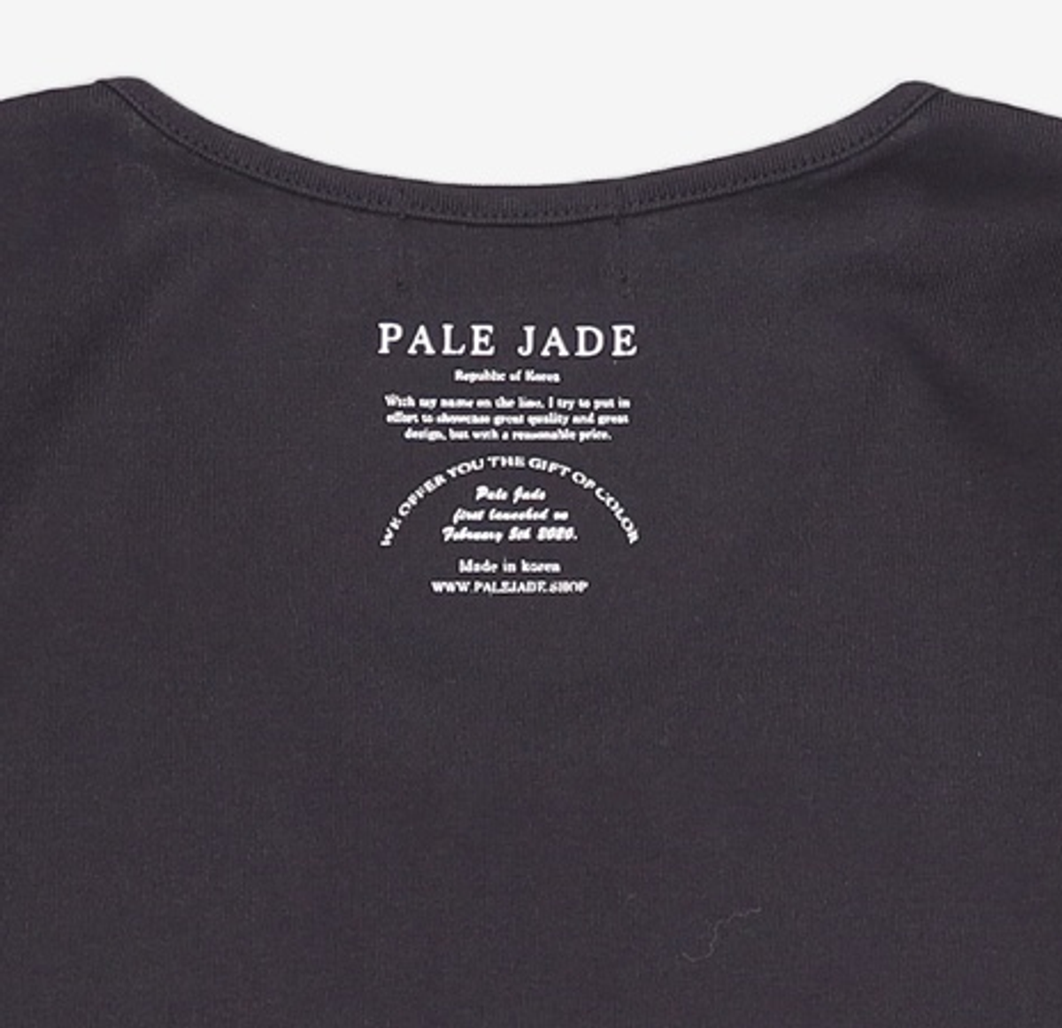 페일제이드(PALE JADE) 긴소매 티셔츠