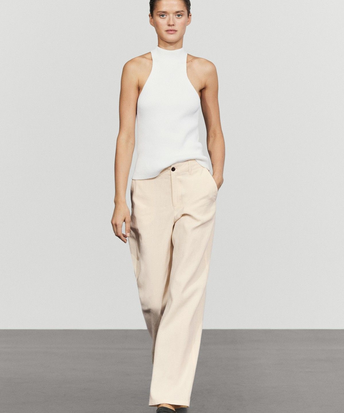 마시모두띠(MASSIMO DUTTI) 린넨 혼방 릴랙스 핏 팬츠