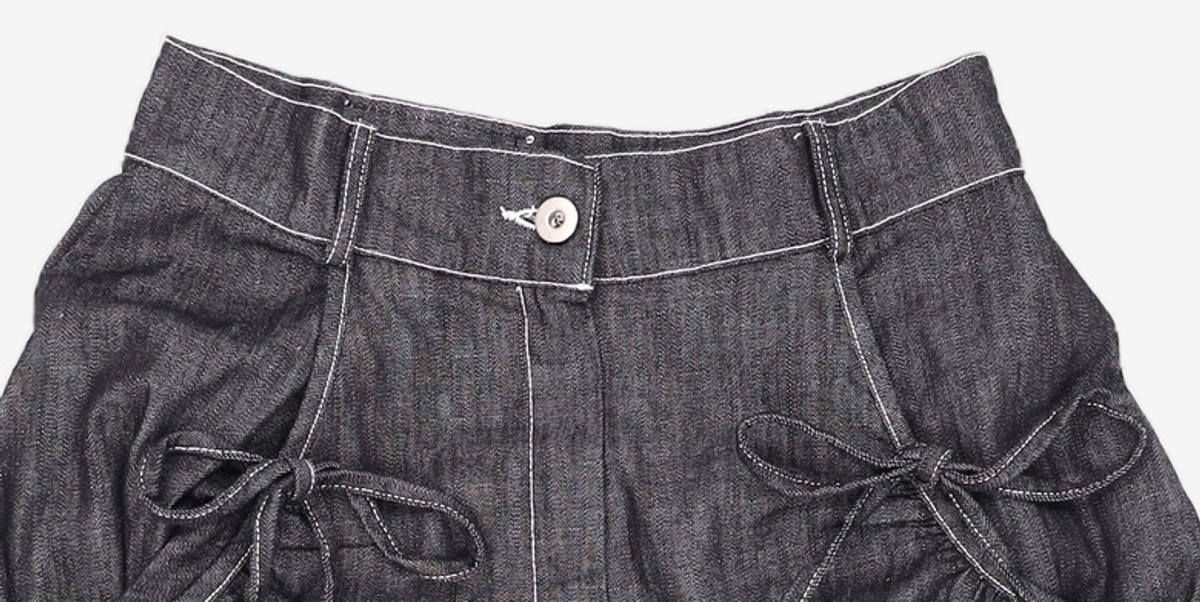 매드핑크(MADPINK) MIDI SHIRRING RIBBON DENIM SKIRT 1