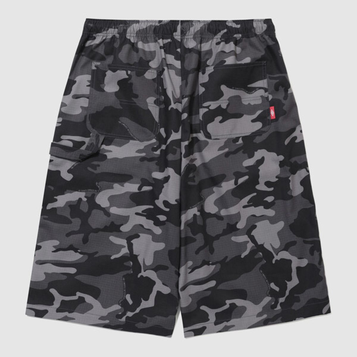 엄브로(UMBRO) 면터치 7부 버뮤다 반바지 블랙 UR321CHP75