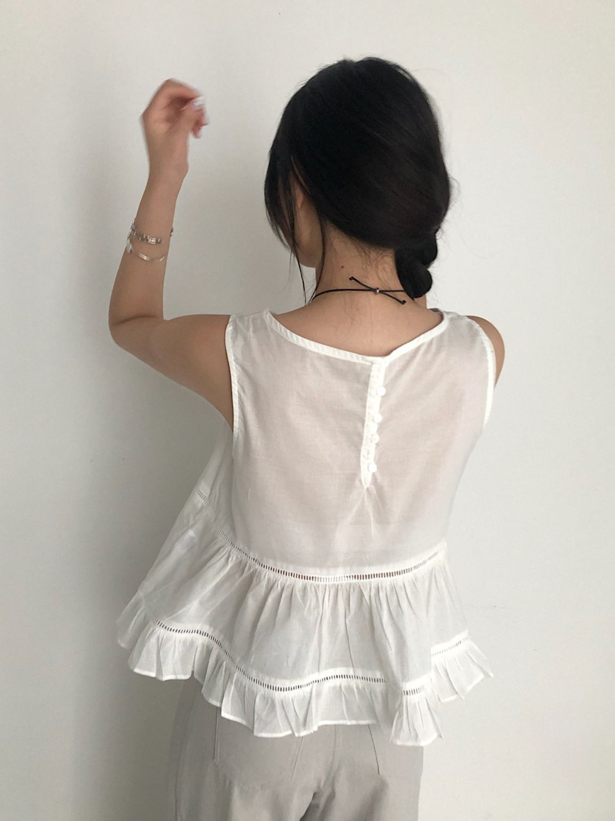 아포엠(APOEM) Romantic Frill Blouse (2C)
