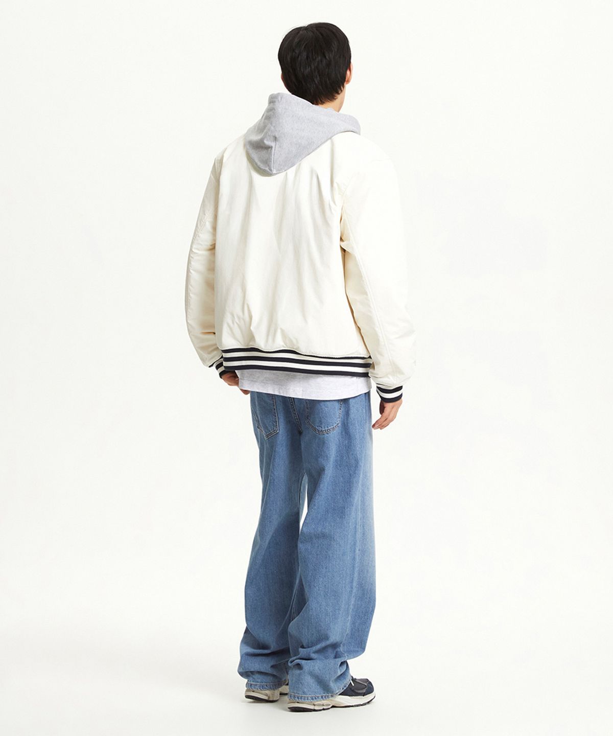 뉴발란스(NEW BALANCE) NBNQGCO113 / UNI NB 바시티 후디드 패딩 (IVORY)