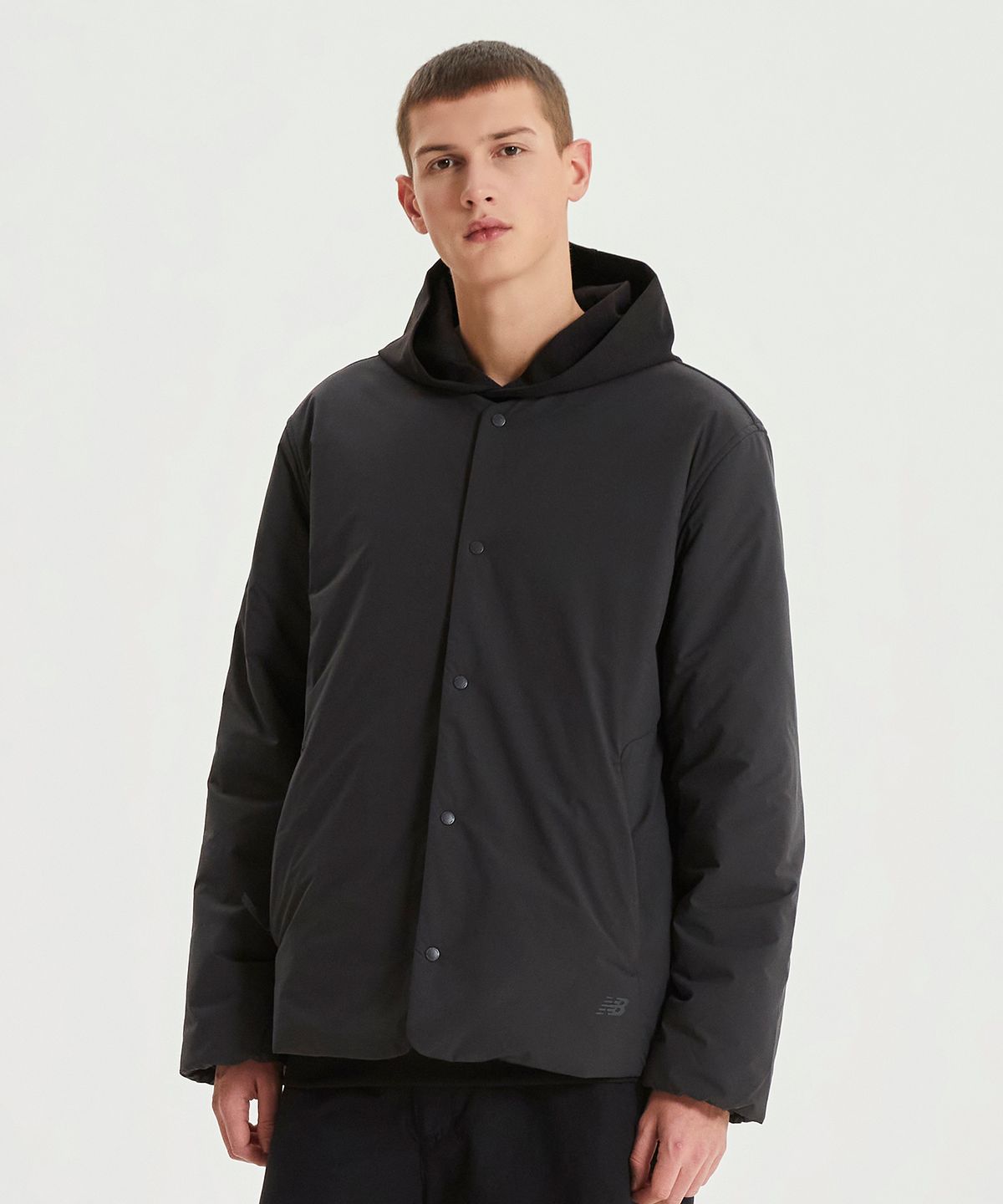 뉴발란스(NEW BALANCE) NBNQF4M931 / MEN 클라우드 패딩 가디건 (CHARCOAL)
