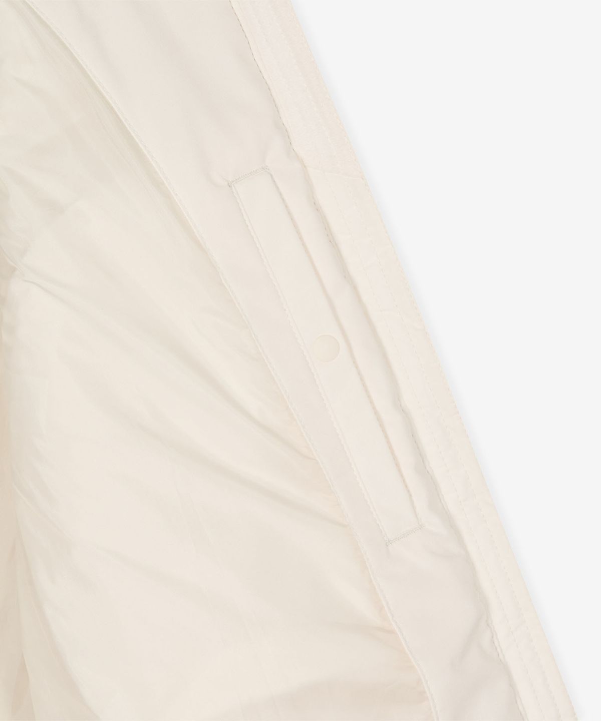 뉴발란스(NEW BALANCE) NBNPF4W022 / WOMEN 액티브 라이트 다운 (IVORY)