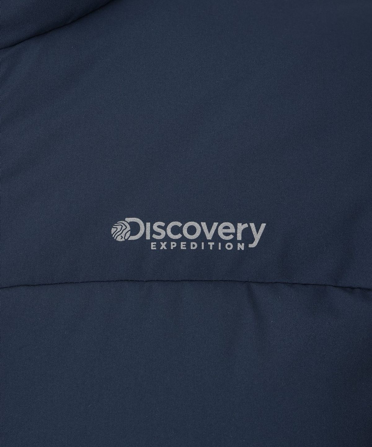 디스커버리 익스페디션(DISCOVERY EXPEDITION) 남성 레스터G 하이넥 구스다운 숏패딩 (D/NAVY)
